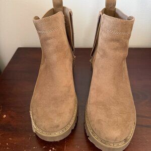 Taupe Suede Lug Sole Boots Size 7.5